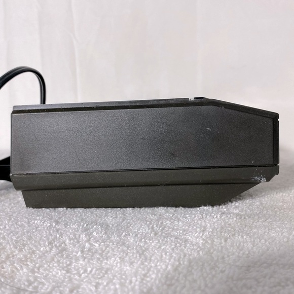 Vintage General Electric AM/FM Digital Alarm Clock Radio 7-4634 - Picture 8 of 15